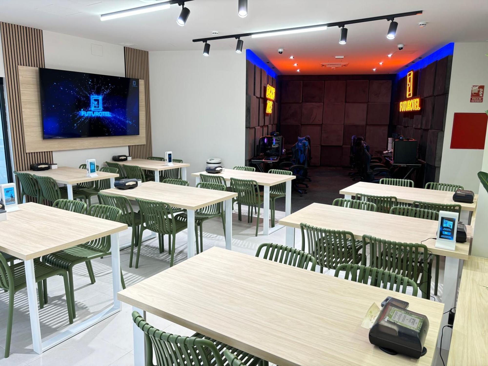 Futurotel Sevilla Ngoại thất bức ảnh